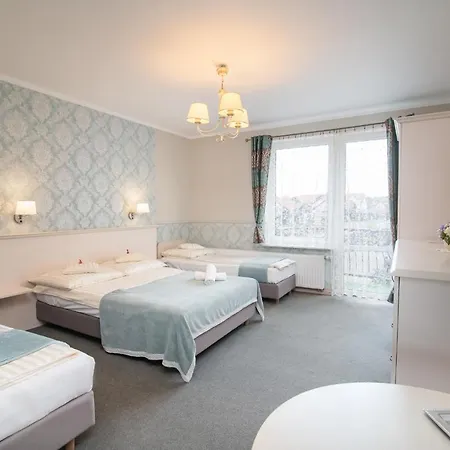 马雷别墅民宿 莱鲍